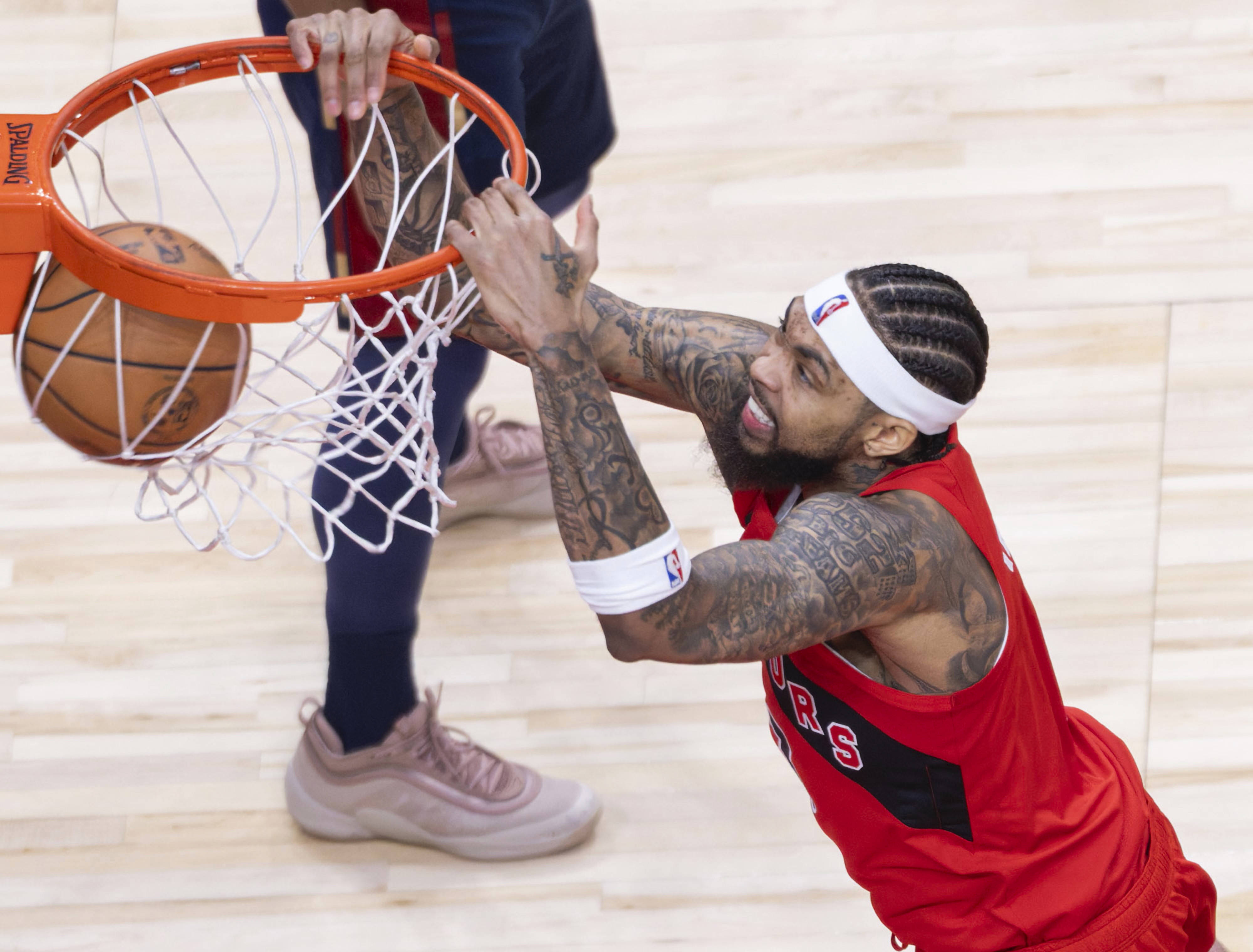 爱游戏体育app官网入口注册-比利亚雷亚尔vs皇家马德里