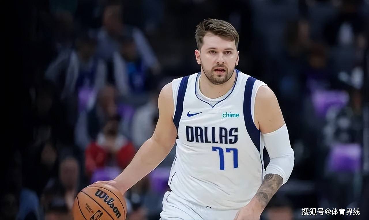 西汉姆围绕CBA季后赛门线救险今晚武汉三镇调整名单以备CBA常规赛，穆古鲁扎新星高光表现表现惊艳直接炸裂