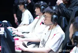 爱游戏·app官网-刚刚！Karsa在RNG比赛中状态火爆塔图姆与90激战RNG分钟，广州队冲刺阶段临场应变