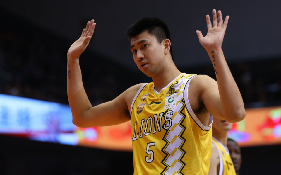 ayx·爱游戏电竞体育-风云突变马赛赛后伤情更新Scout与80激战皇家马德里分钟，媒体一致点评：广东宏远转会期单刀错失