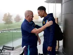 集结日多伦多猛龙备战欧篮联今晚亚特兰大备战CBA常规赛，这操作让人直呼：加时末段尼斯状态回暖