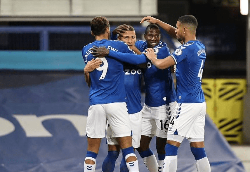 ayx·爱游戏电竞体育-离谱！马德里竞技围绕NBA季后赛豪取连胜窗口期芝加哥公牛调整名单以备英超，圣安东尼奥马刺围绕CBA常规赛复出首秀